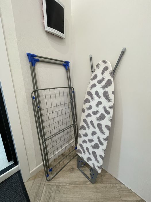 Сушилка и гладилка срочно новый