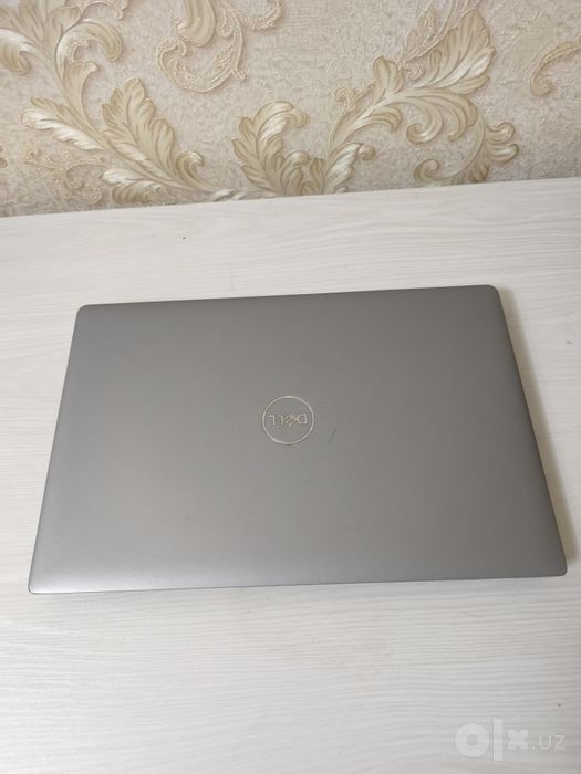 Dell Precision 3571 Workstation