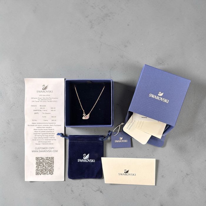 Colier Swarovski Swan roz cu cristale, cu cutie și acte