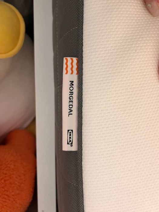 Единично легло с матрак от Икеа