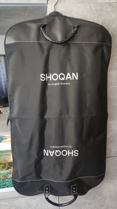 Продаётся костюм тройка. Shogan.