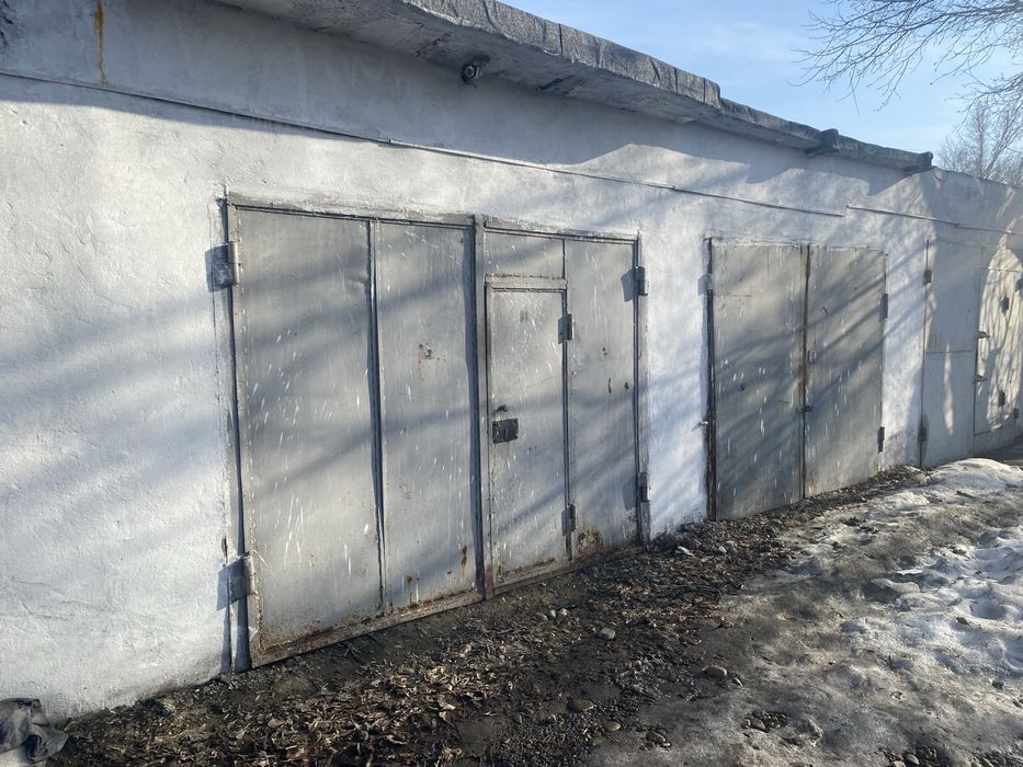 Продам гаражи в Пгск»Нептун авто»