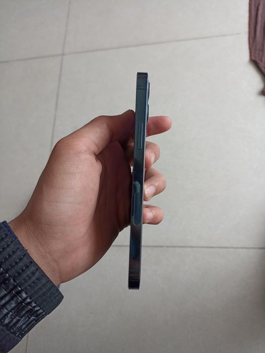 iPhone 12 Pro Ideal SROCHNA