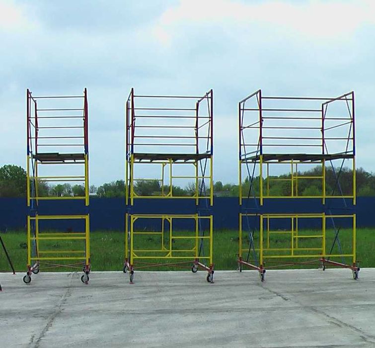 Строительные леса и вышки тура