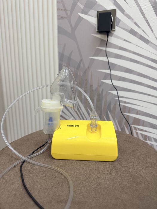 Ингалятор компрессорный Omron