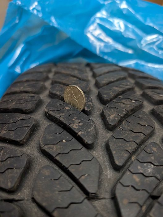 50 EUR за всички 4 бр. Гуми - 195/60/R15 (грайфер 7мм)