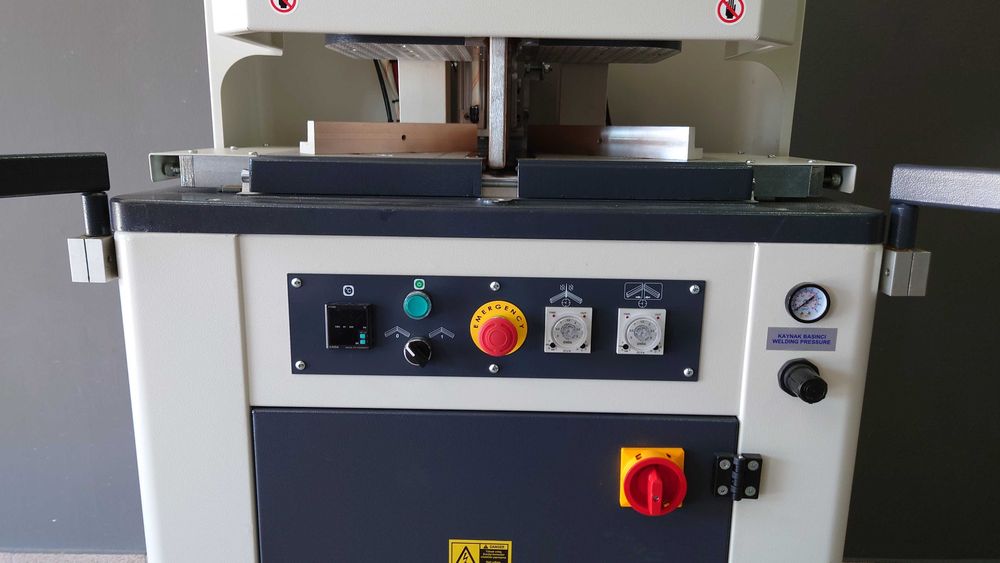 ORION – I SN Masina de sudat cu un cap, sudura standard si 0,2 mm