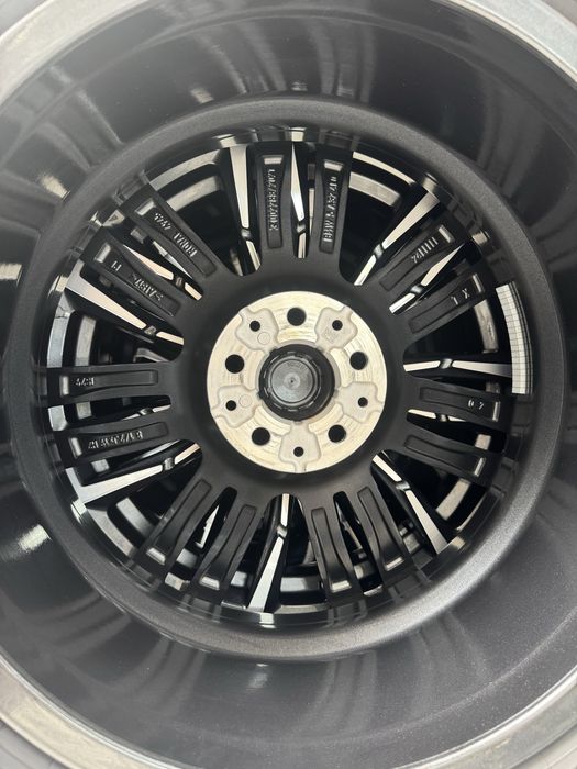 Jante Bmw G60 R19 Seria 5 i5 Originale 935M Pirelli vara noi