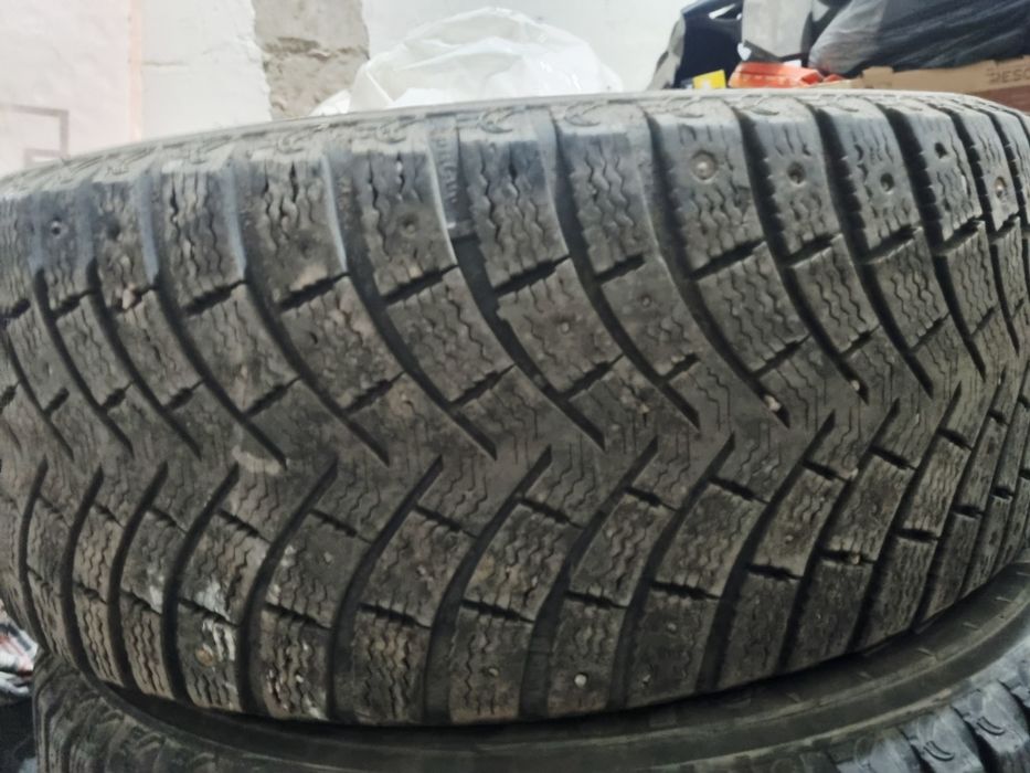 Продам шины Michelin