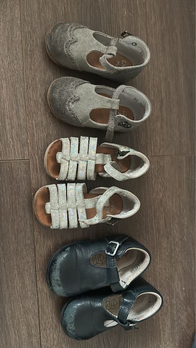 Продам детскую обувь для мальчиков и для девочек б/у