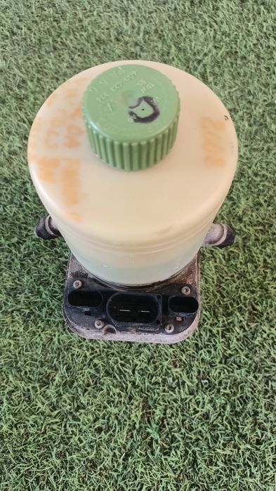 Pompă servodirecție electrică Skoda Fabia 2/Vw Polo 9N/Seat Ibiza