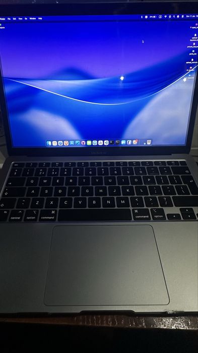Macbook Air M1 2020