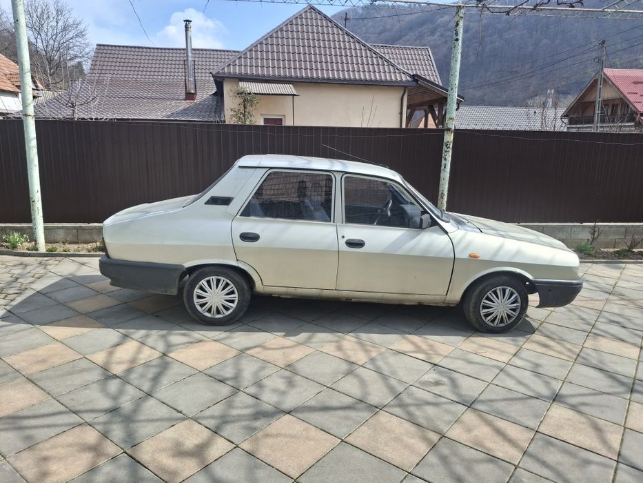 Vând Dacia 1310.