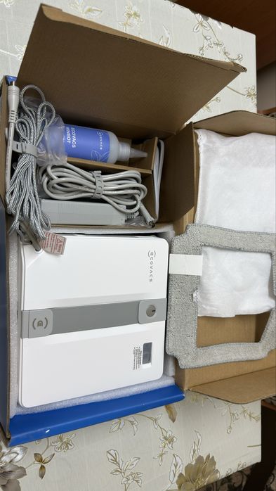 Ecovacs winbot mini, aparat de curatare geamuri