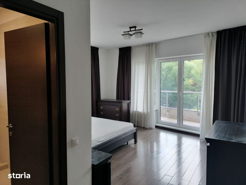 Apartament 4 camere  Plopilor, Parcul Rozelor