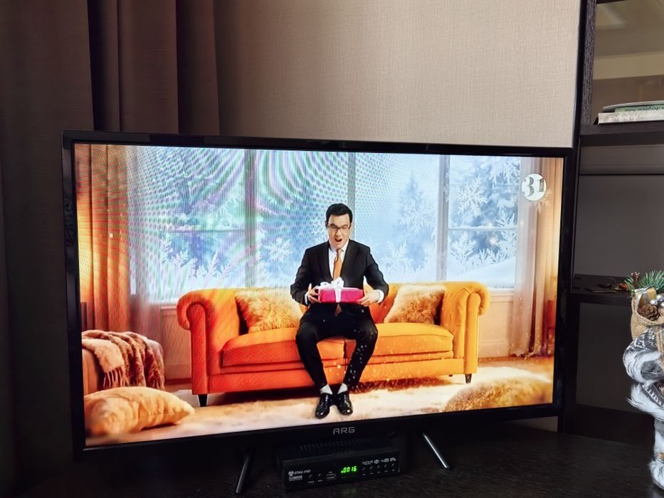 Продам телевизор ARG  22000т