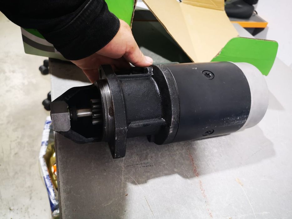 Electromotor tractor fiat .411.415 pe 24 v nou import preț 1250 lei se