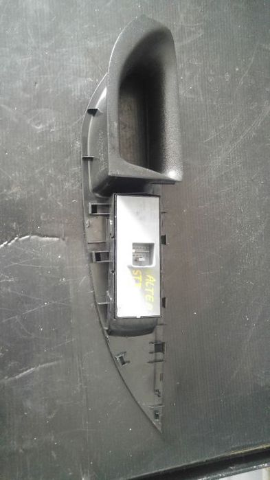 Butoane geamuri electrice stanga fata seat altea 1k4959857b