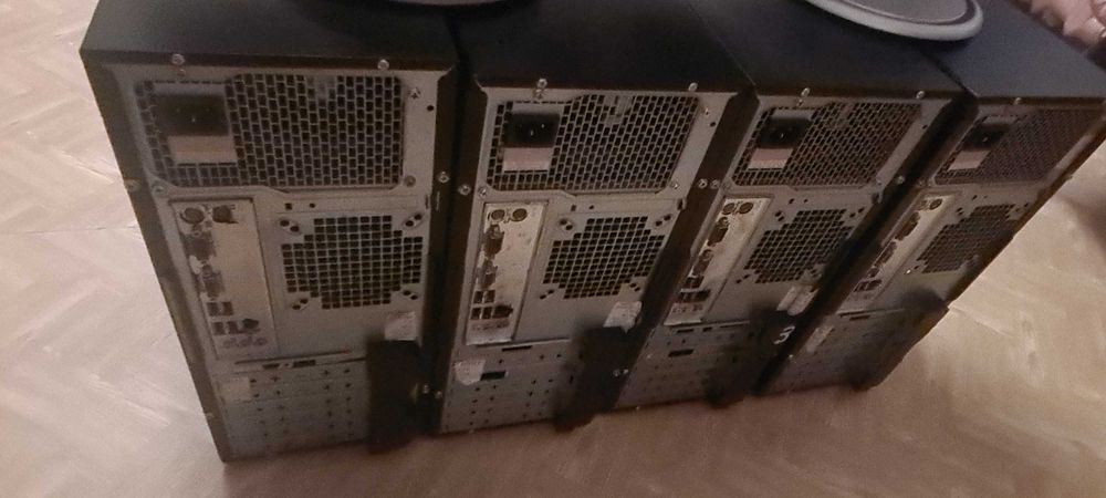 Продам системные блоки и мониторы