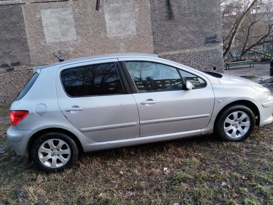 Пежо 307, 2007год, на механике.