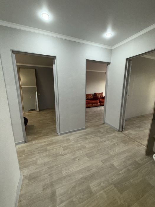 Продаю 3х комнатную квартиру .