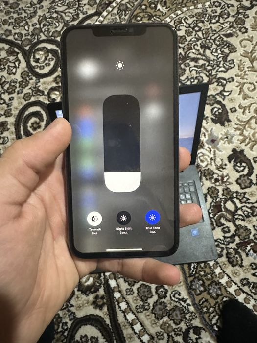 Iphone 11 pro max 256gb green srochnoо