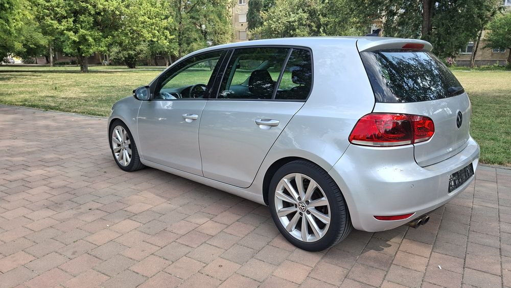 VOLKSWAGEN Golf 2010 — imagine 4