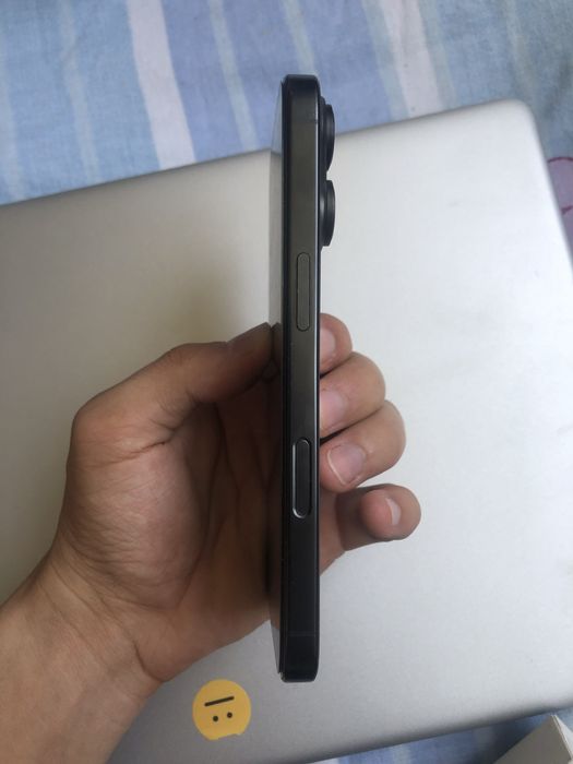 iPhone 16 Pro black
