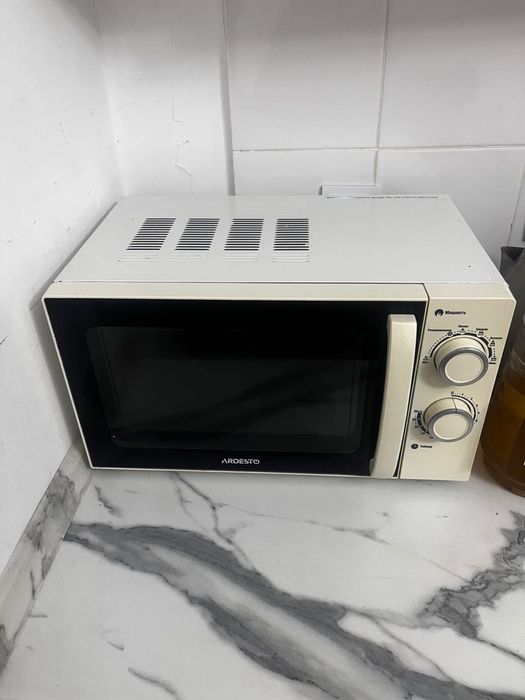 Продается микроволновка