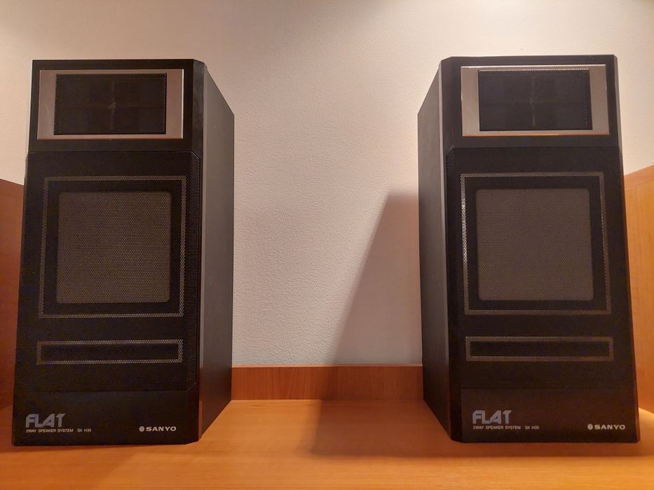 Combina muzicala multifunctionala cu pick-up