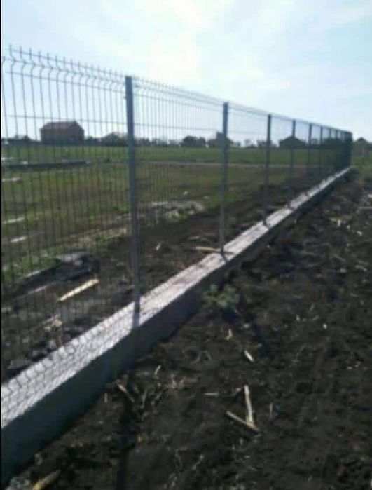 Construim garduri și porți