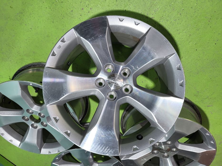 17 5x100 Subaru лети джанти 5х100 субару