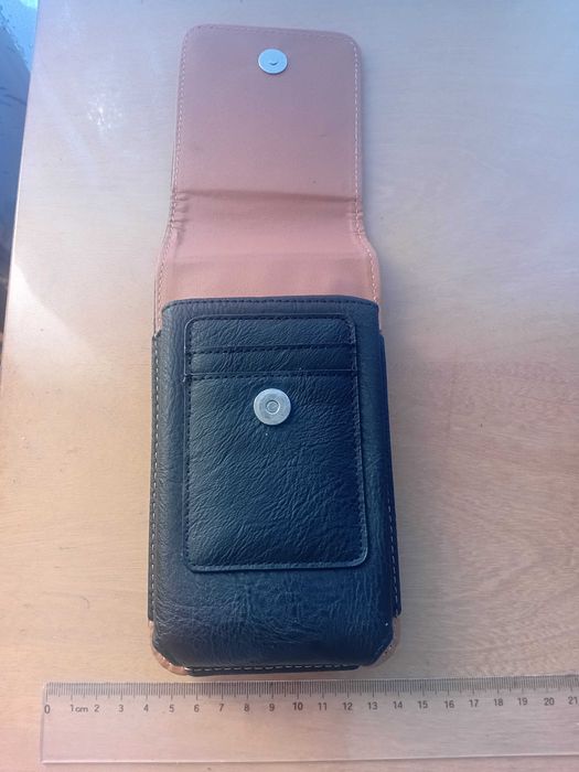 port piele sintetica pentru telefon la curea