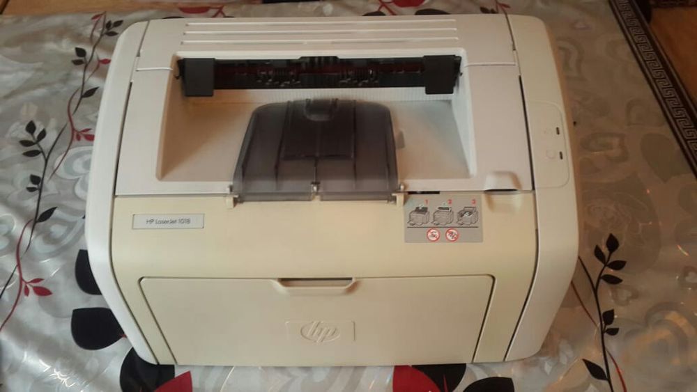 Продам принтер НР 1018