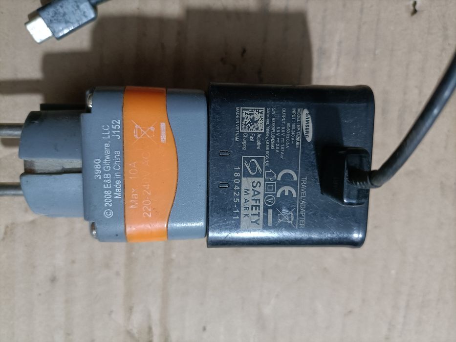 Încărcător alimentator Samsung EP TA20UBE