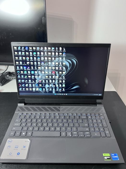 Dell G15 5530 – Laptop Gaming