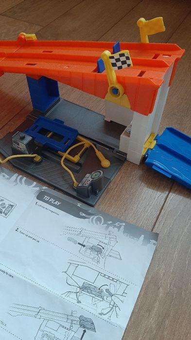 Рампа + 2 писти Hot weels - Хот уилс