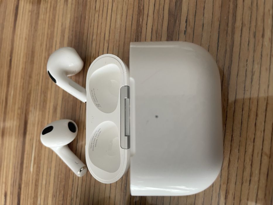 Airpods 3 модел A2564