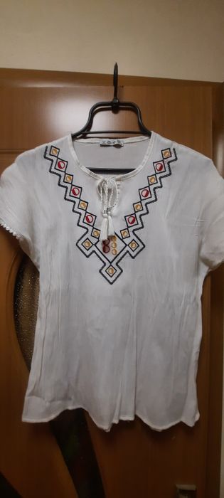 Bluza dama eleganta nouă