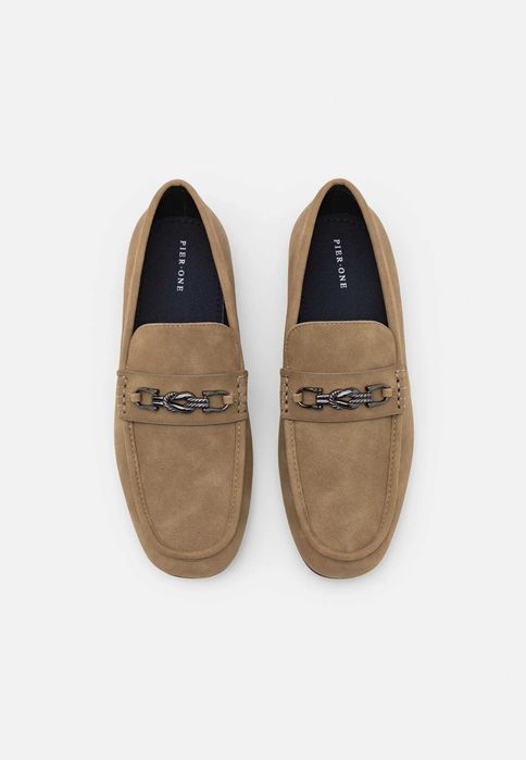 Mocasini Pier One bej marimea 42 noi piele ecologica cu catarama metalica