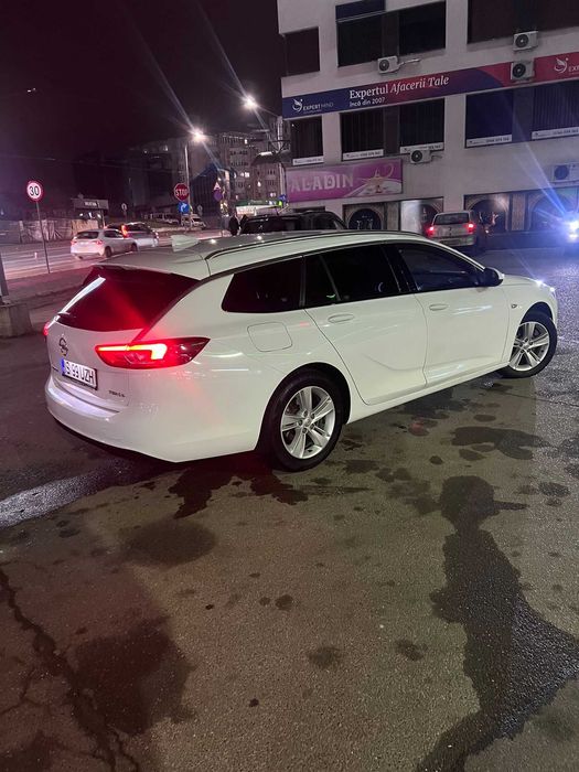 Rent A Car,Inchirieri auto OPEL INSIGNIA 2018