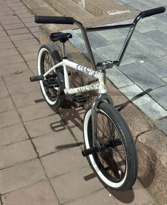 Продам бмх кастом