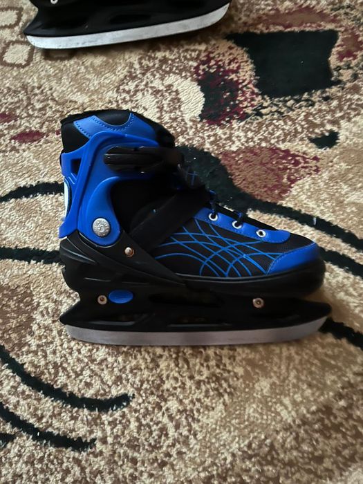 Продам коньки детские