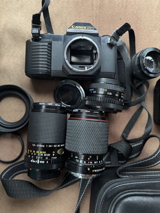 Vintege Canon T50 35mm SLR Film Camera