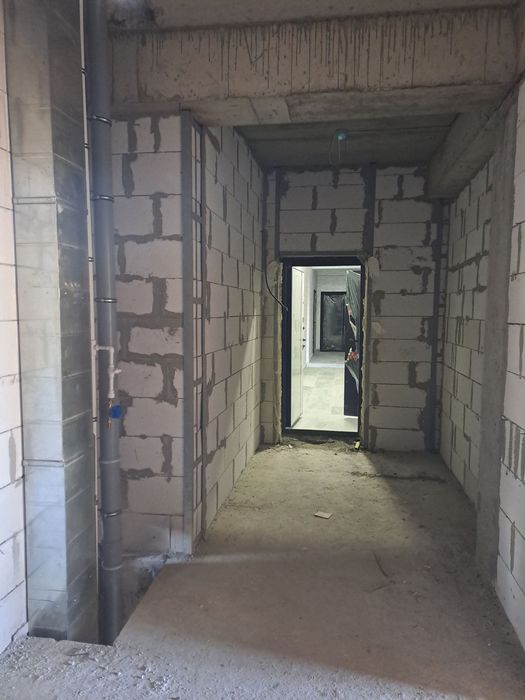 UY SOTILADI !!! narxi kelishiladi