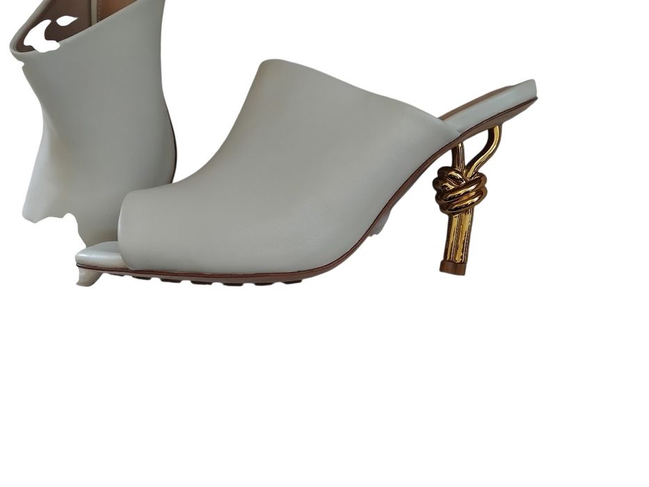 Bottega Veneta Knot