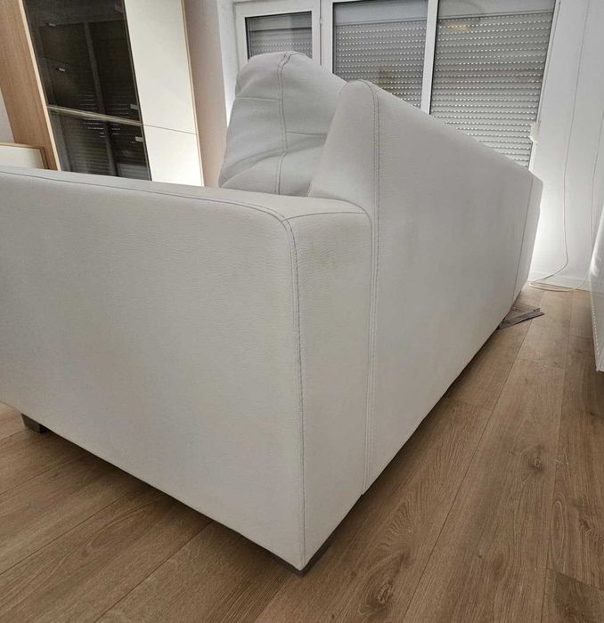 Canapea Extensibilă Albă _ 2850 RON