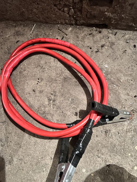 Кабели за подаване на ток