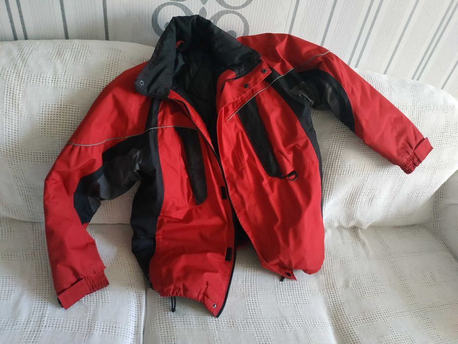 Продавам/Подарявам зимно работно яке