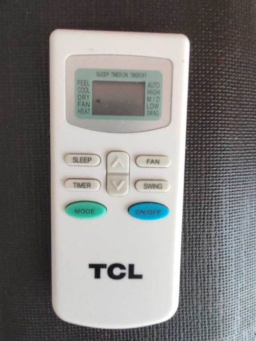Продавам работещ климатик TCL - 12
